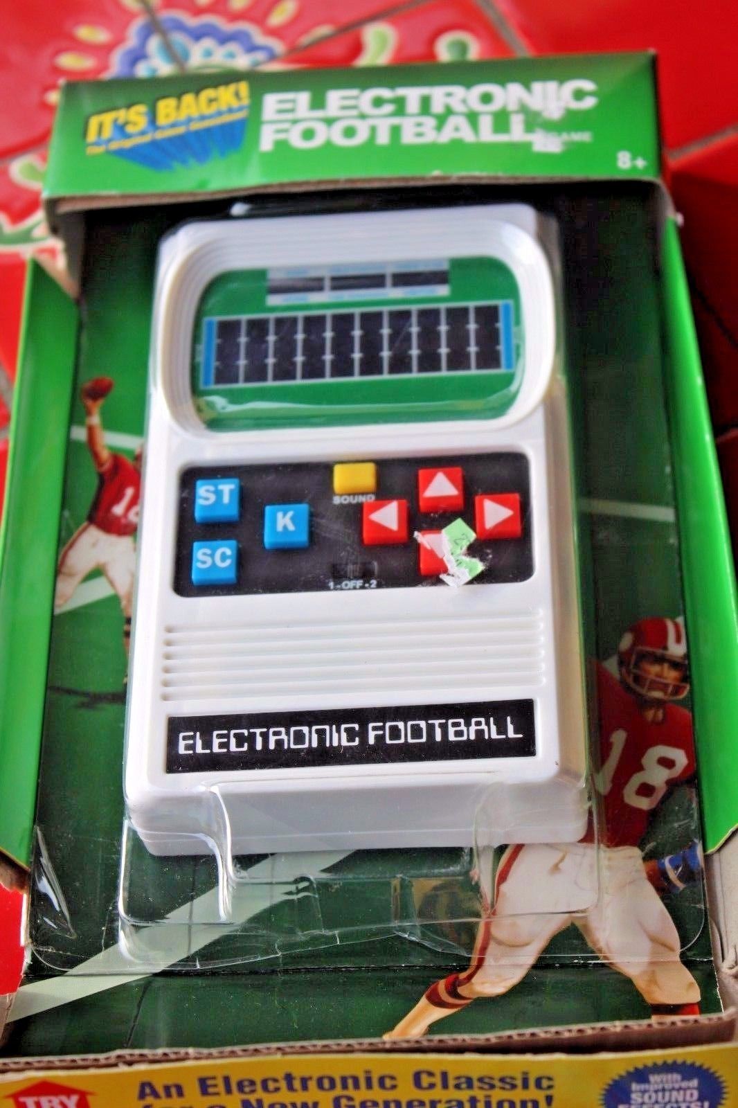 new-amp-sealed-mattel-classic-football-electronic-handheld-game-vintage-rare-4b7c5011b94a31b1afbccd6fcaa2b1e5.jpg